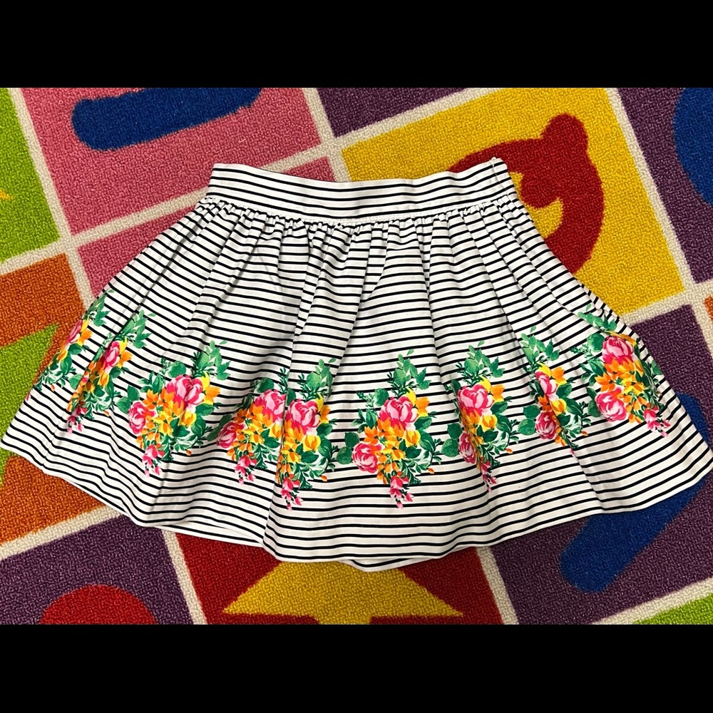 Girls size 4 Janie and Jack skirt